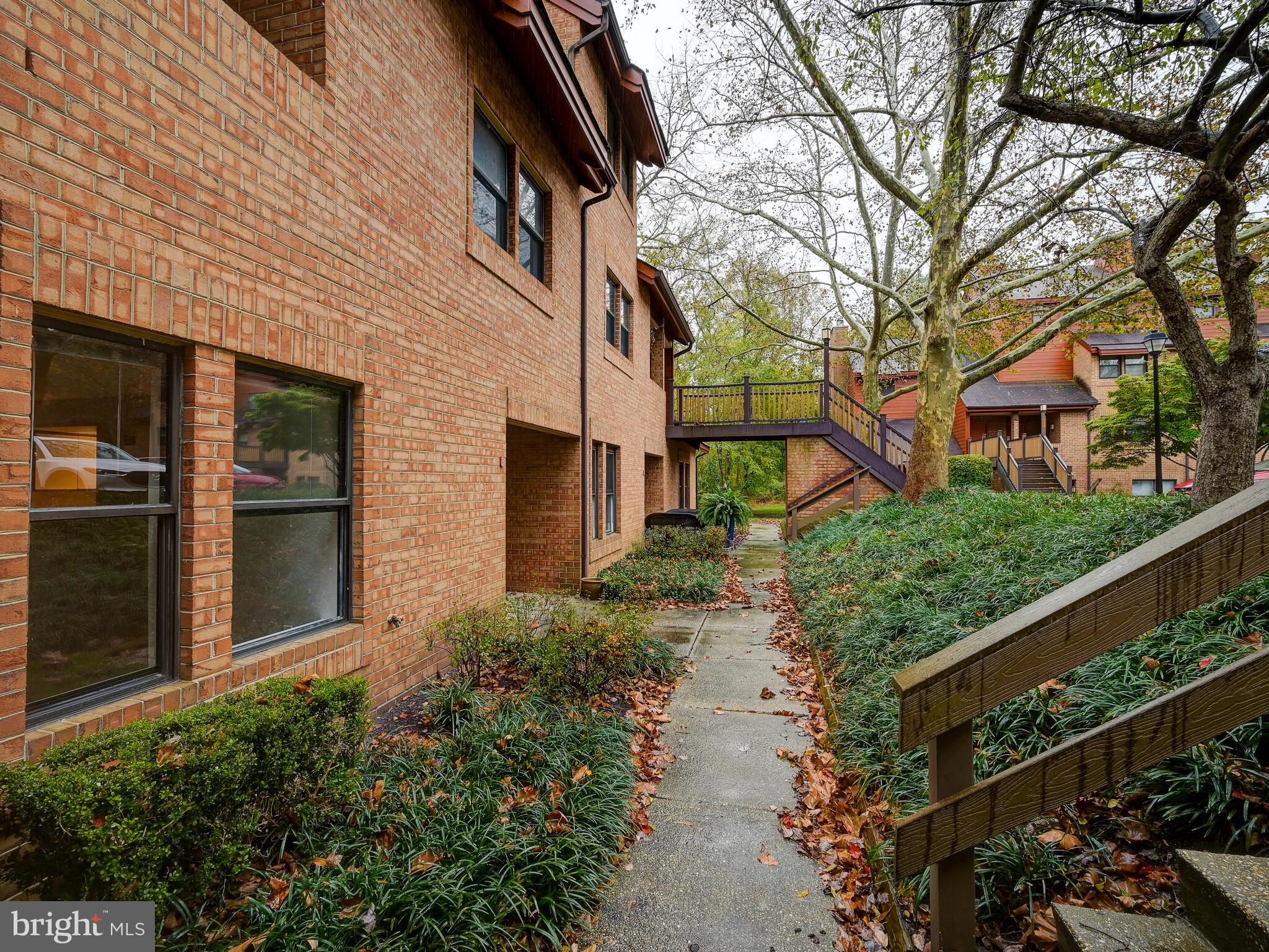 VILLAGE OF KINGS CONTRIVANCE - Residential