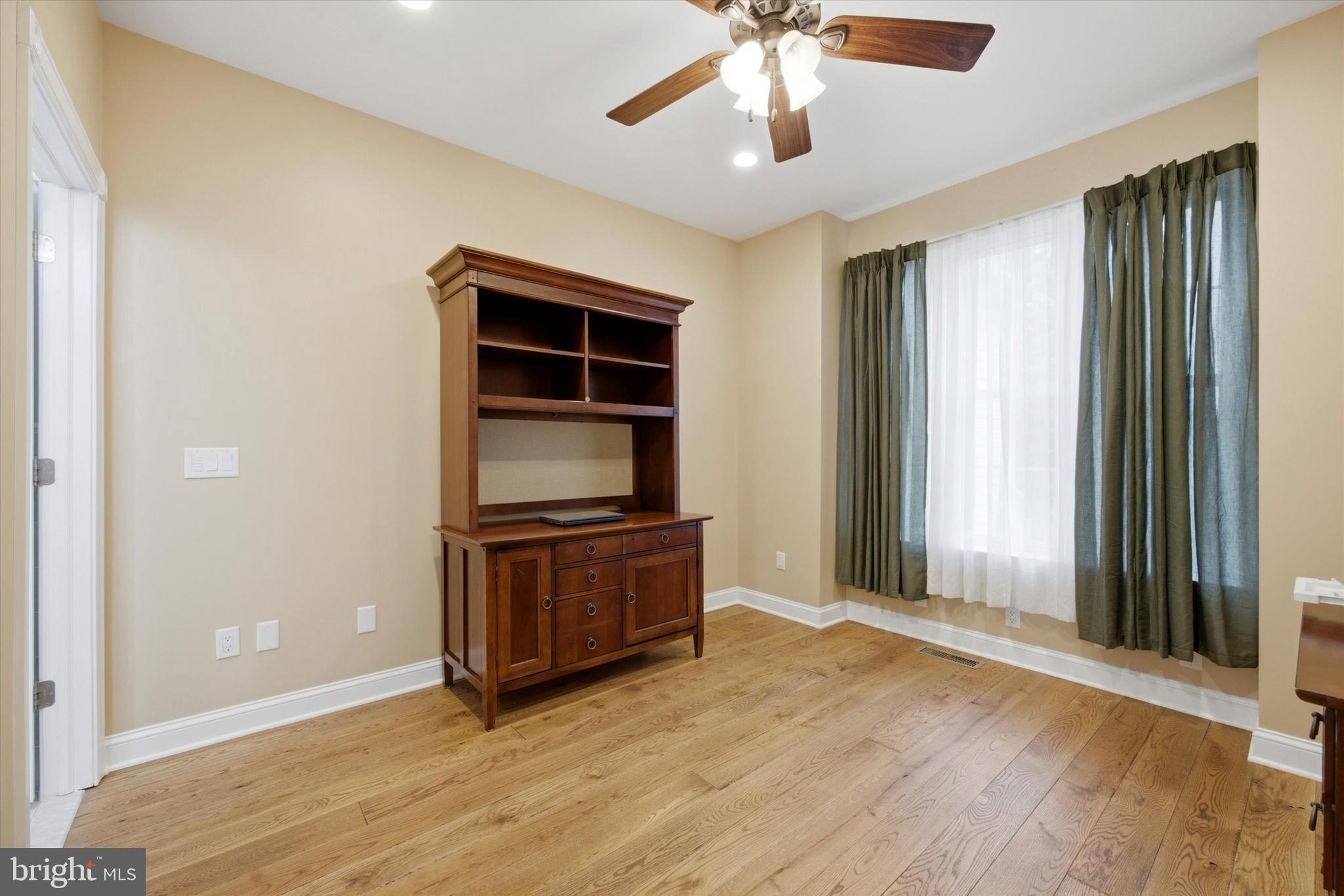 WYNNE FIELD ESTATES - Residential