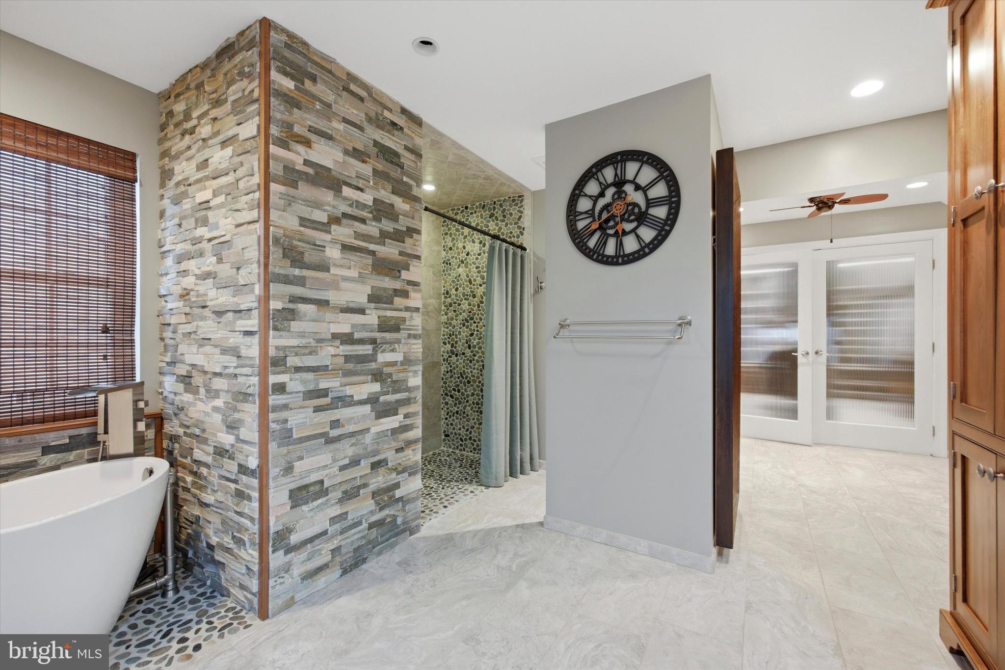 WYNNE FIELD ESTATES - Residential