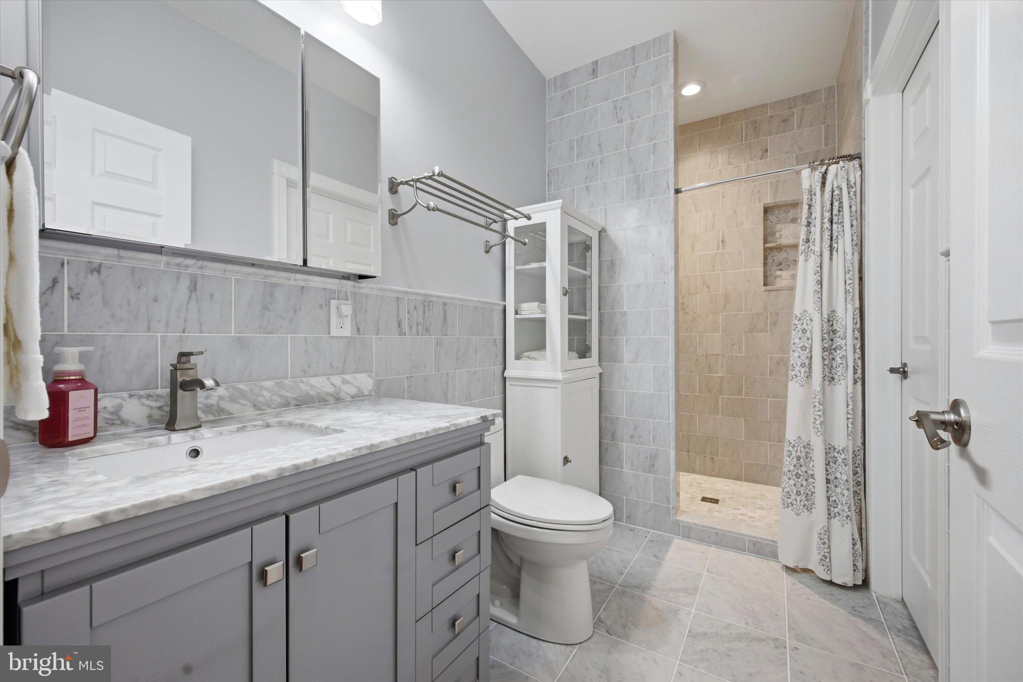 WYNNE FIELD ESTATES - Residential