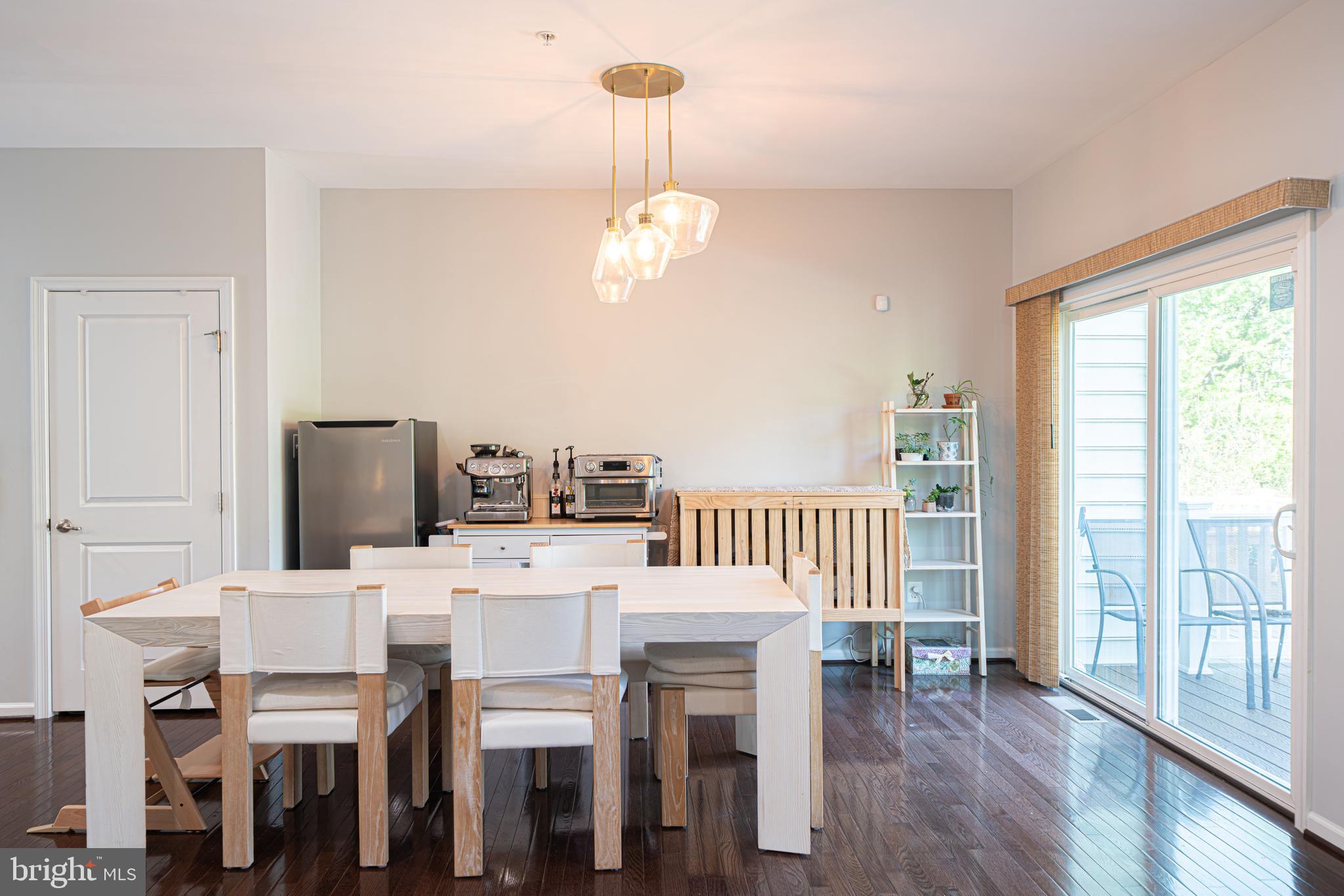 WALNUT CREEK AT MONT - Residential
