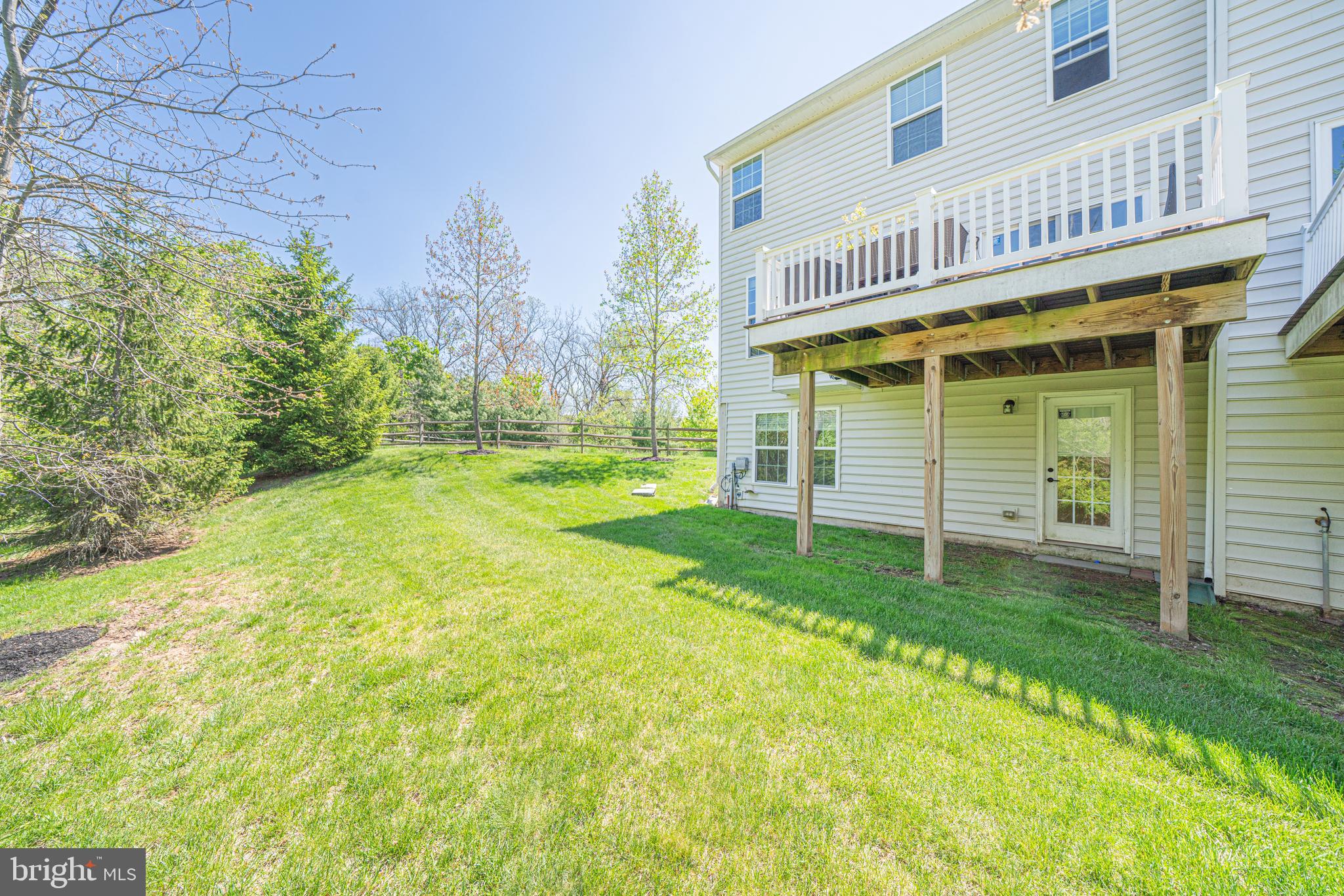 WALNUT CREEK AT MONT - Residential