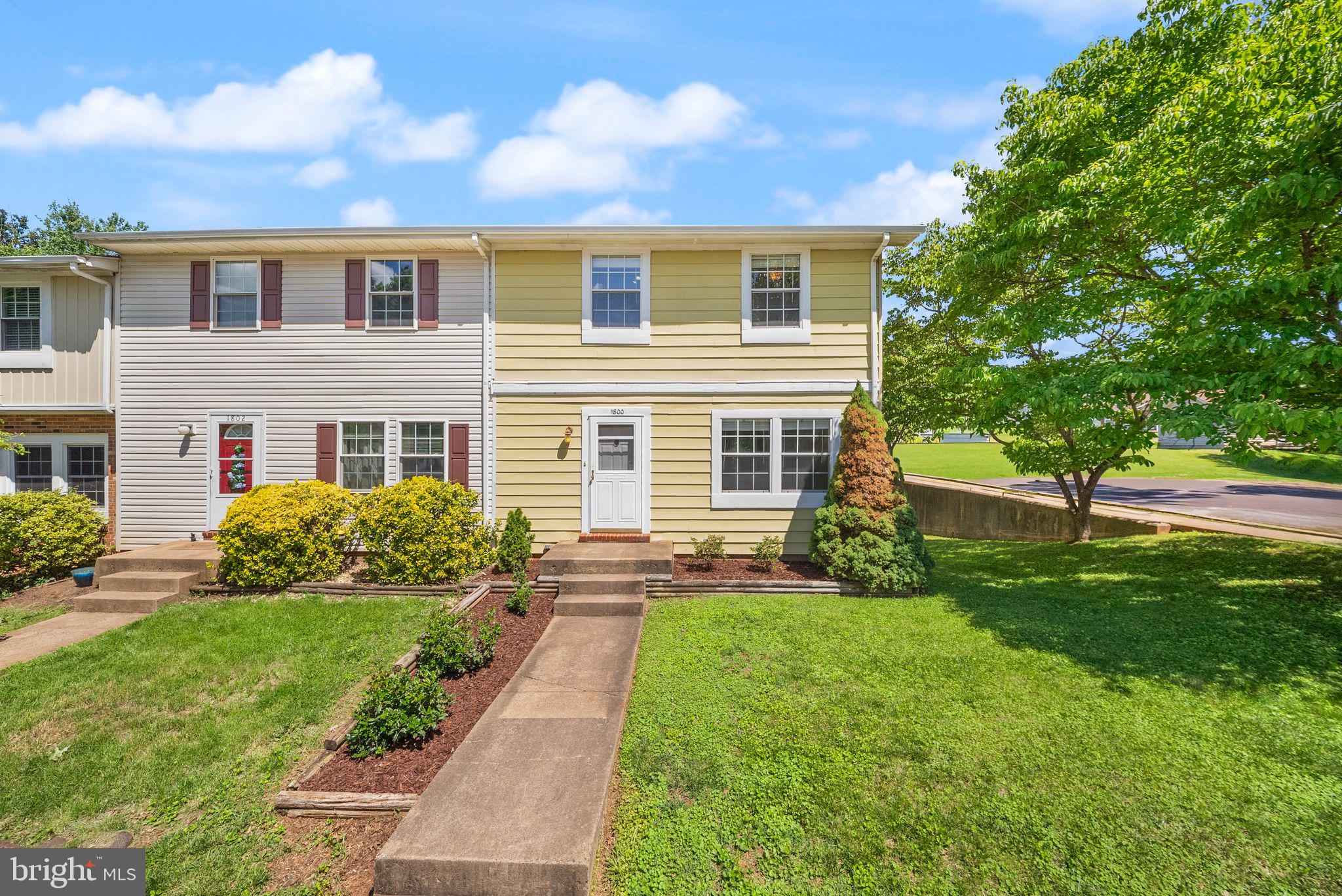 1800 SOHO CT