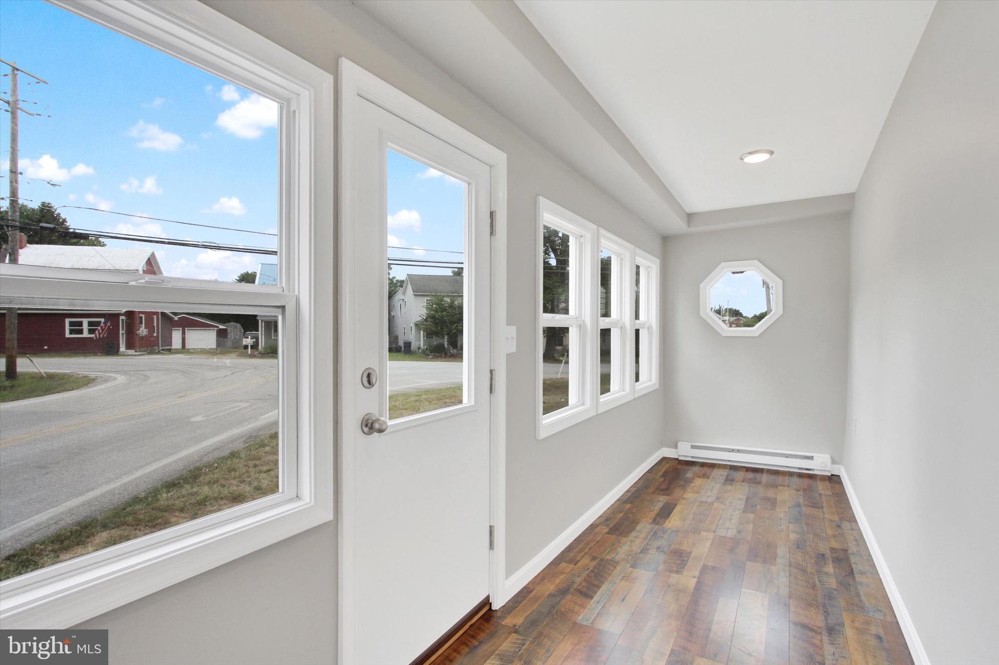 BONNEAUVILLE - Residential