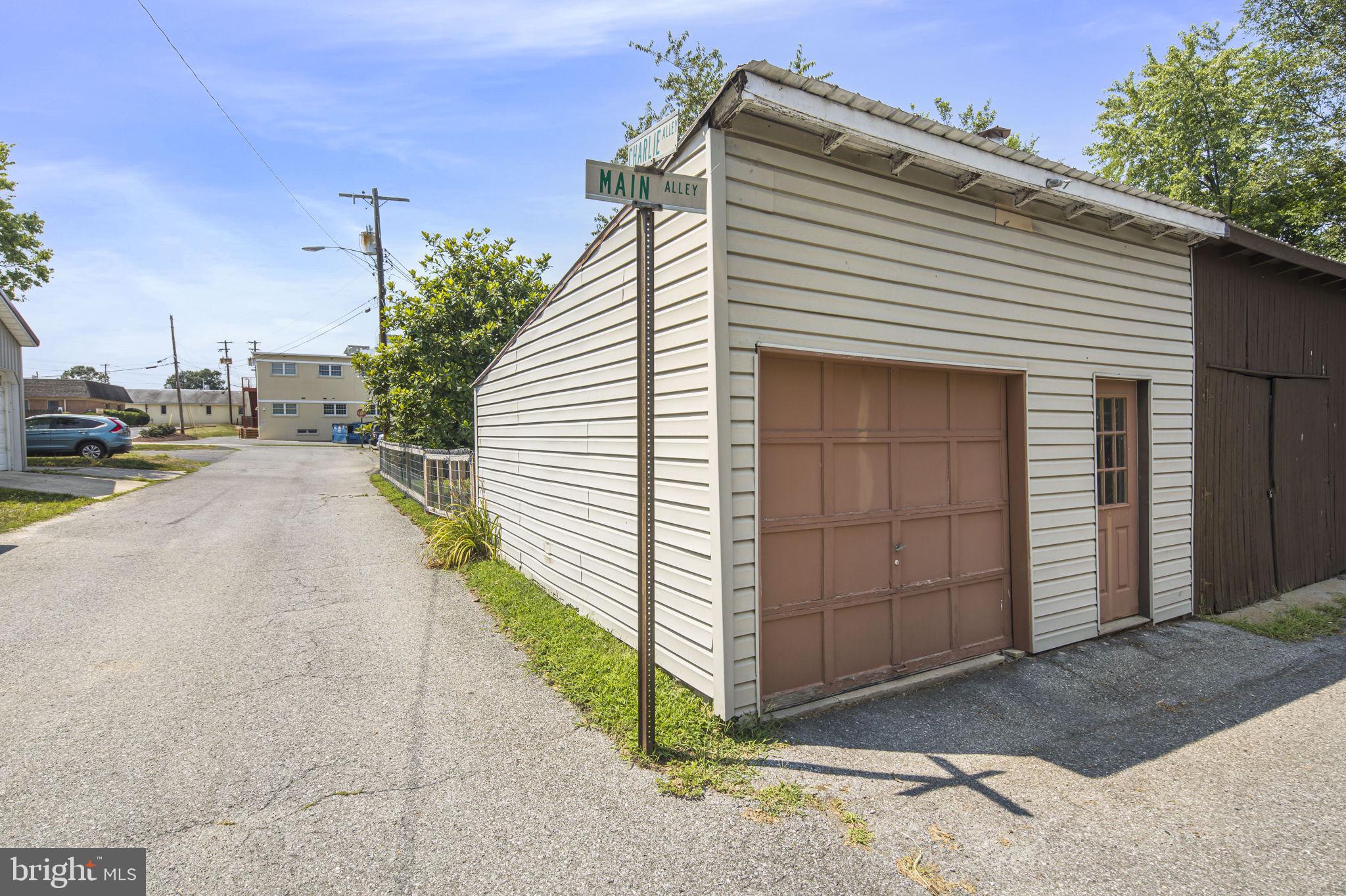 DOWNTOWN FREDERICK - Residential Lease