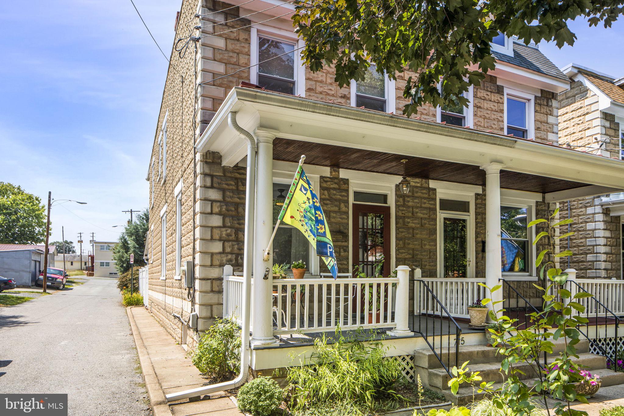 DOWNTOWN FREDERICK - Residential Lease