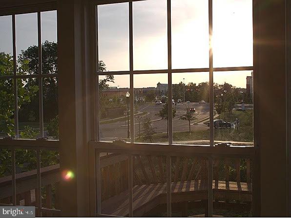 COLONNADE AT DULLES - Residential Lease