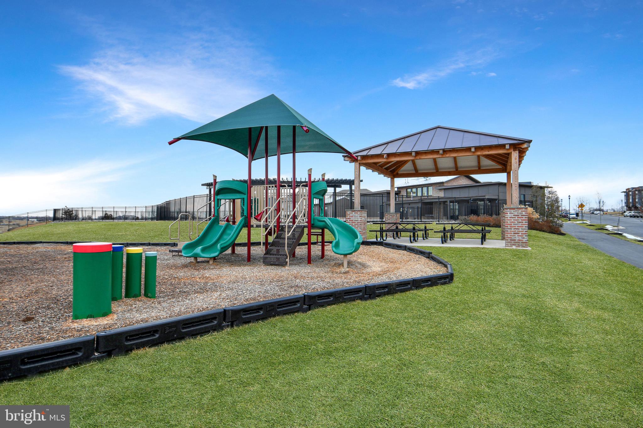 RENN QUARTER - Residential