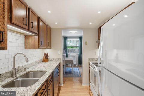 Tiny photo for 12100 Purple Sage Court, RESTON, VA 20194 (MLS # VAFX2303778)