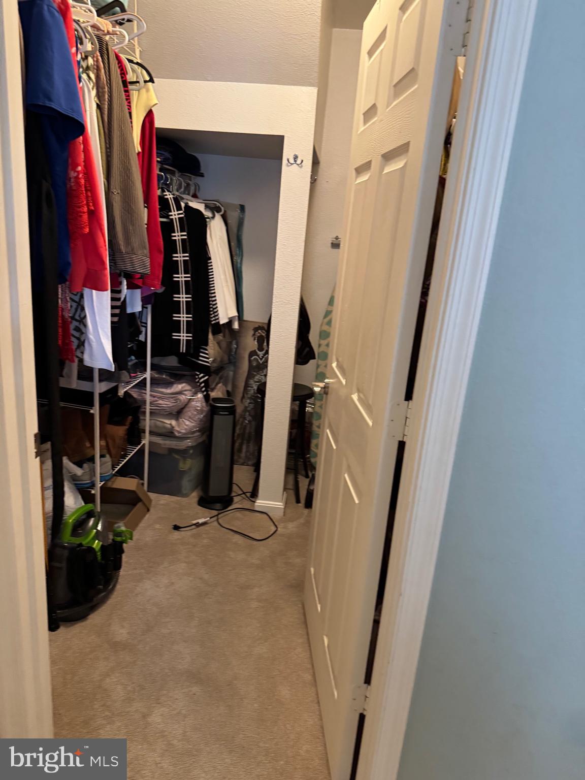 GATES OF FAIR LAKES - Residential