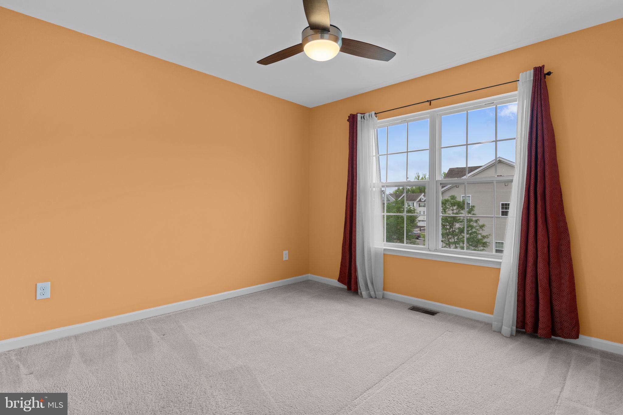 BIG OAK CROSSING - Residential