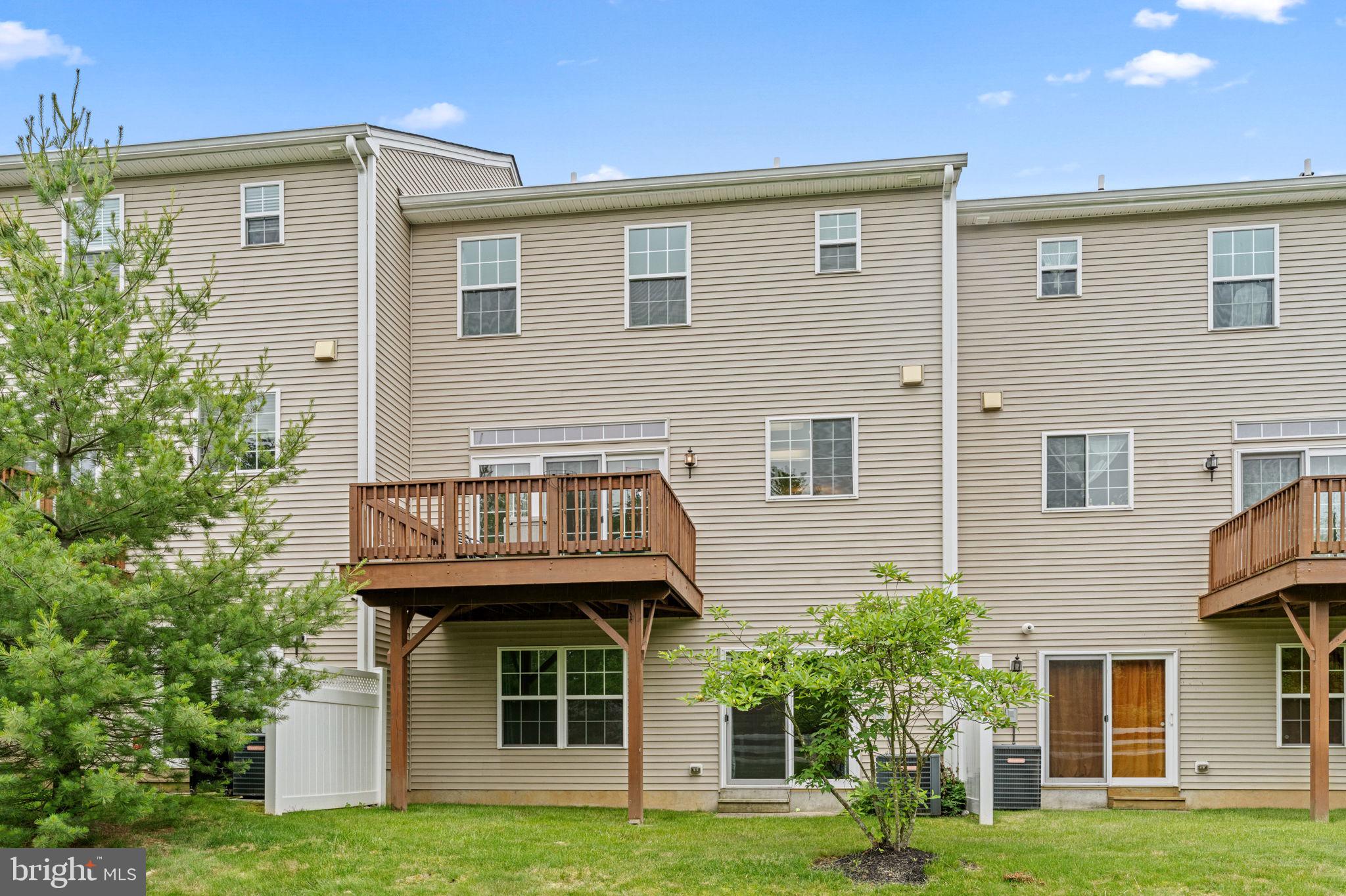 BIG OAK CROSSING - Residential