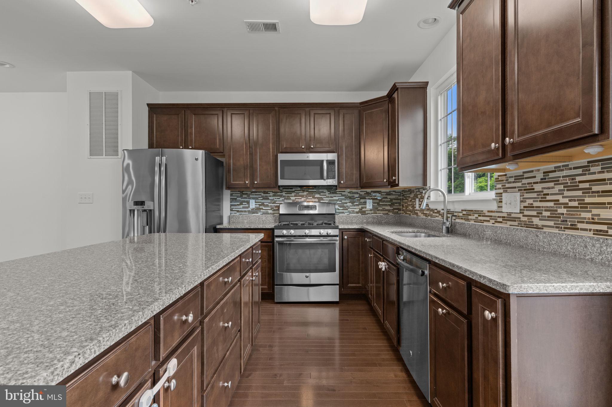 BIG OAK CROSSING - Residential