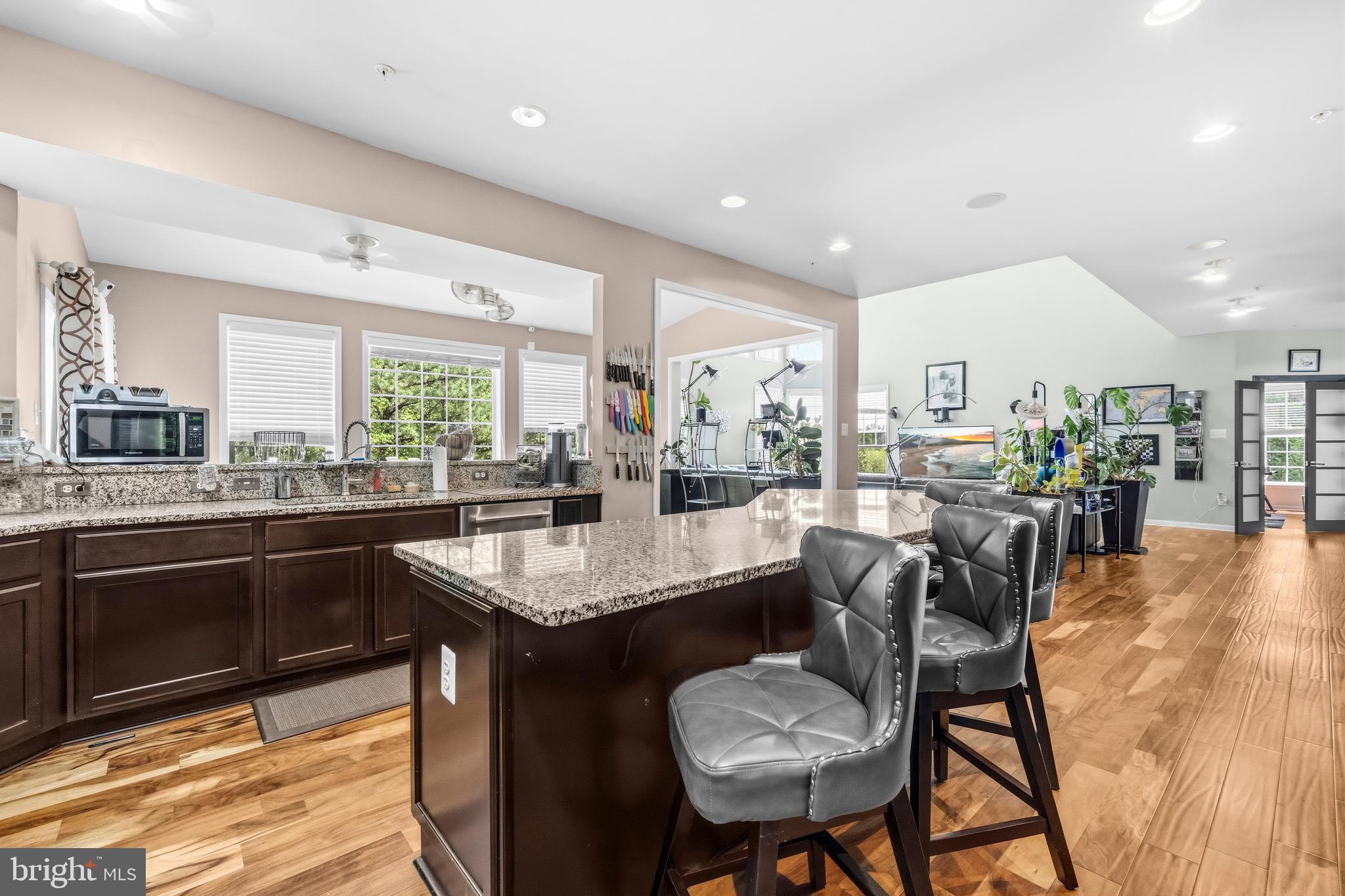 WINDSONG - Residential