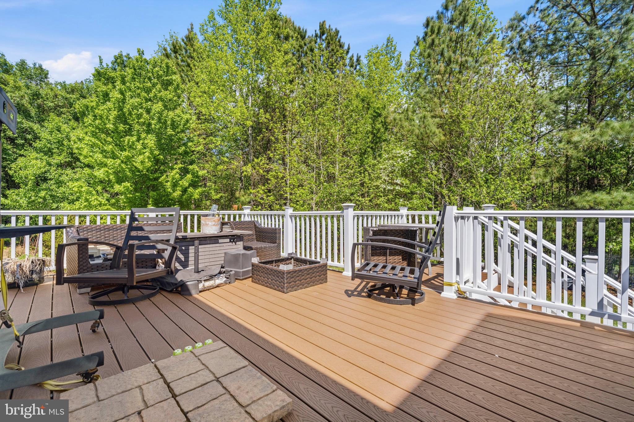 WINDSONG - Residential