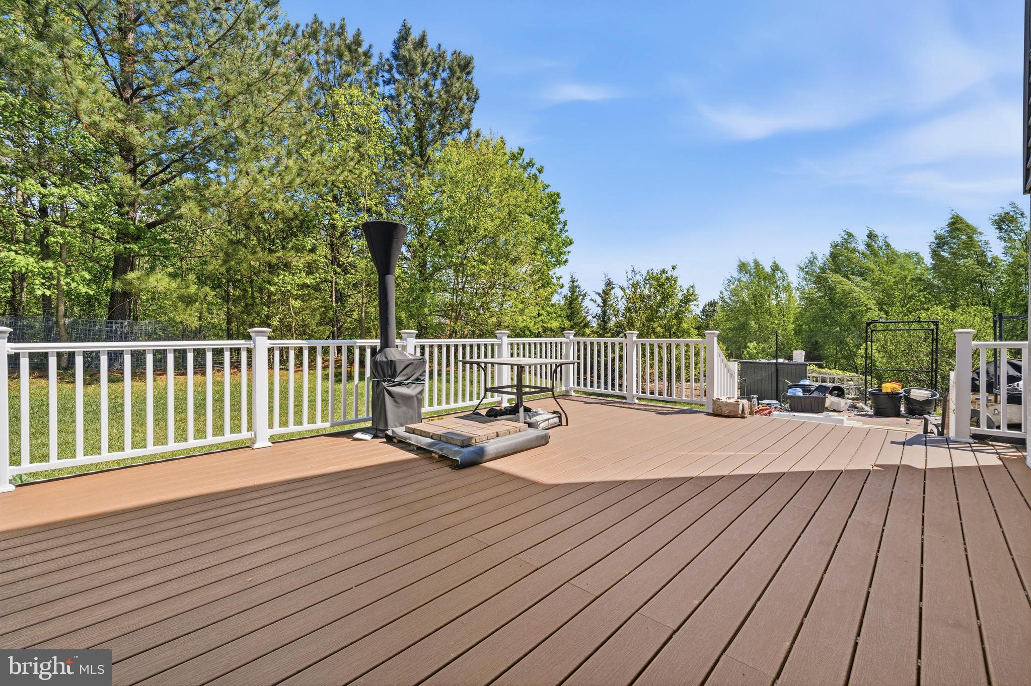 WINDSONG - Residential