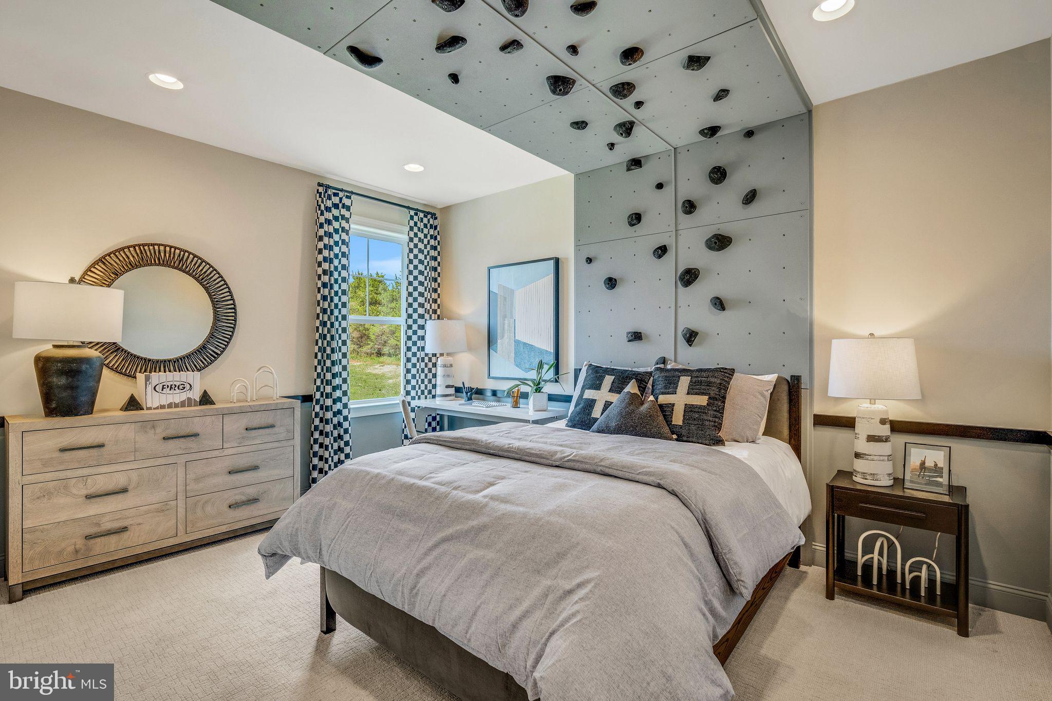 MAPLE RIDGE - Residential