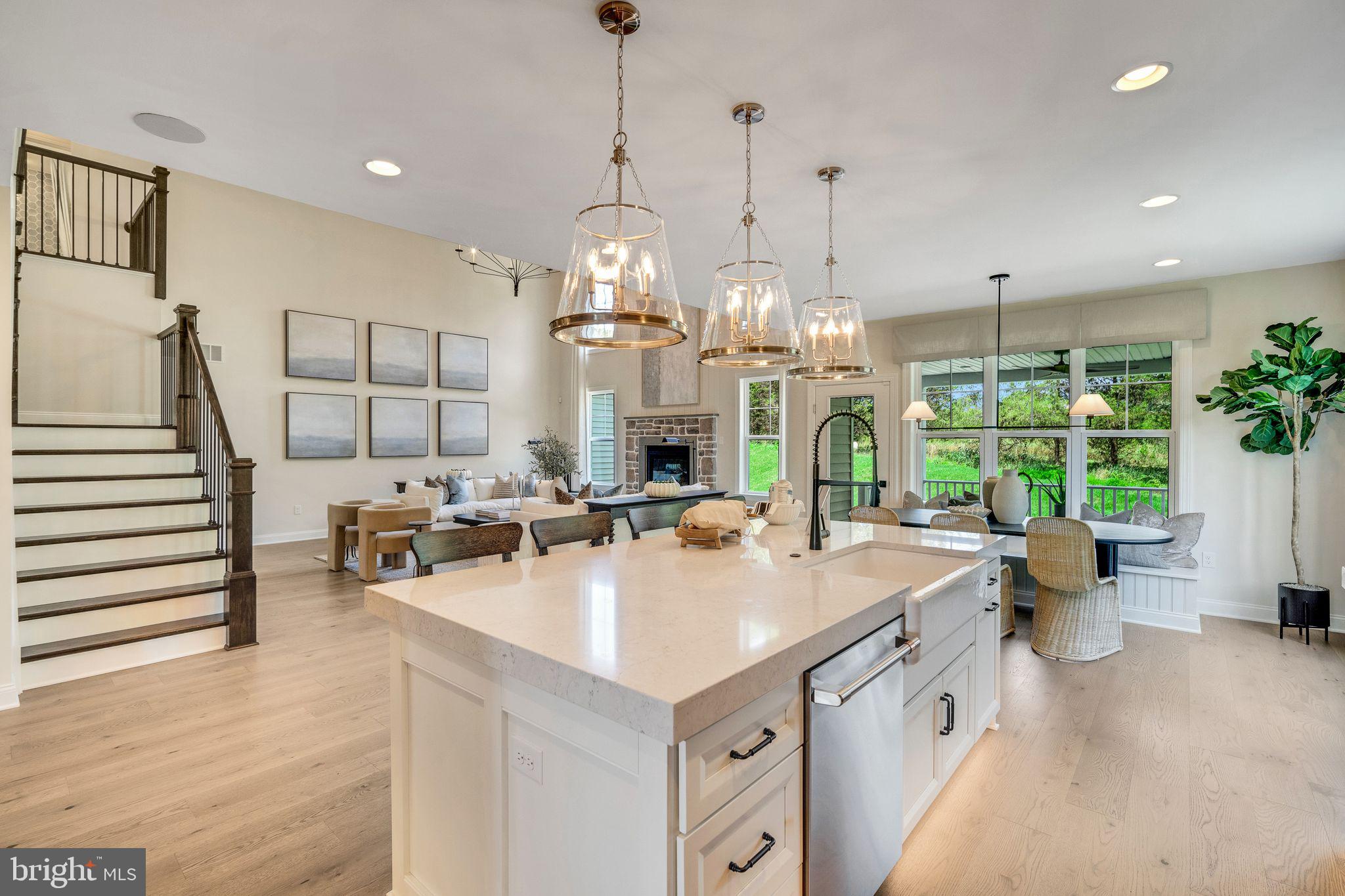 MAPLE RIDGE - Residential