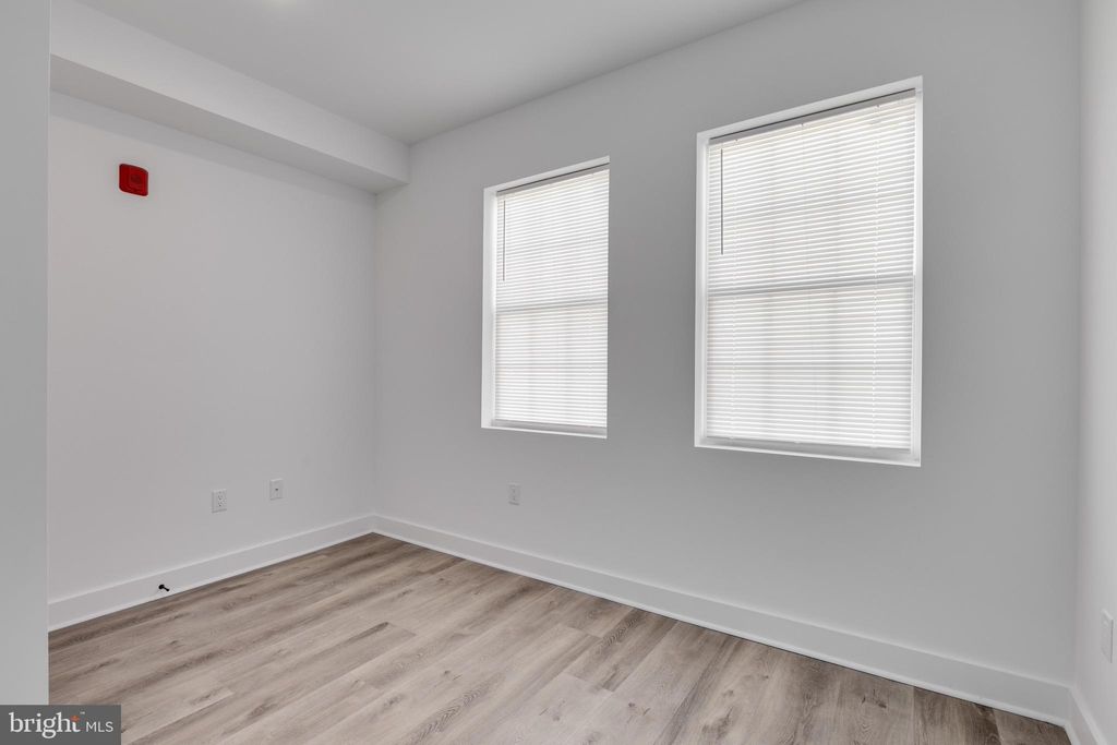 Photo of 715 W Cumberland Street #6, PHILADELPHIA, PA 19133 (MLS # PAPH2583514)