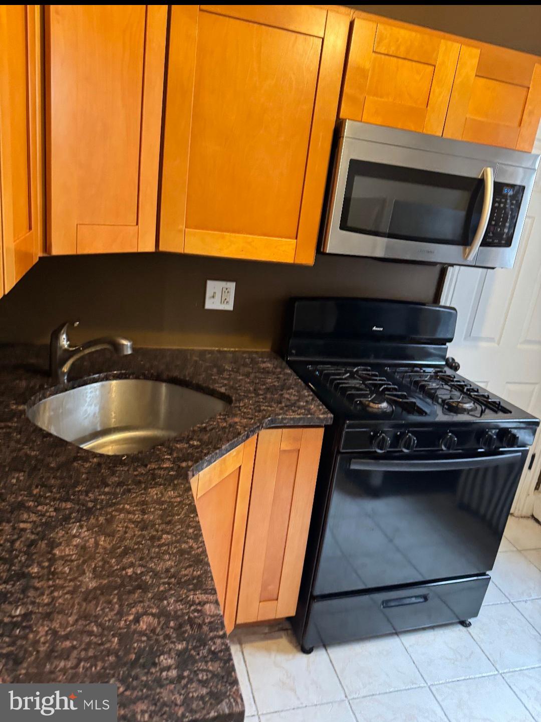 MANAYUNK - Residential Lease