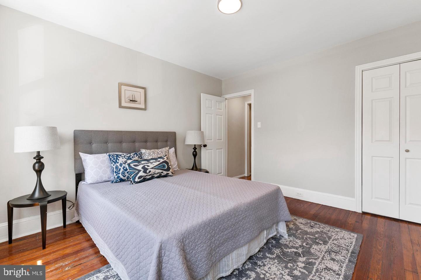 MANAYUNK - Residential Lease