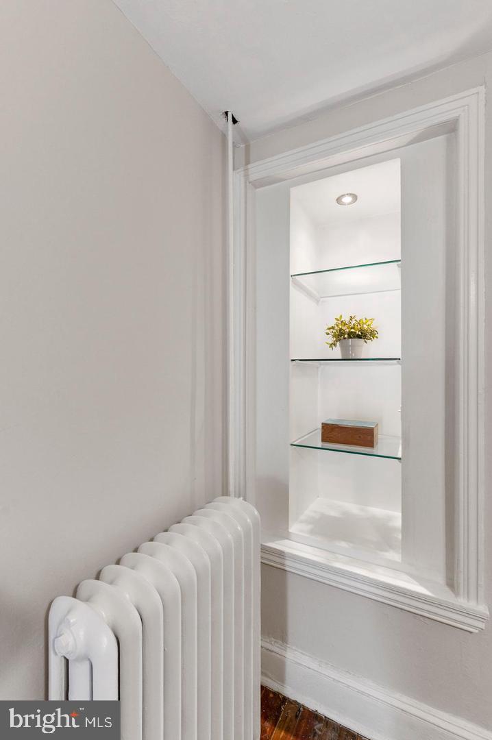 MANAYUNK - Residential Lease