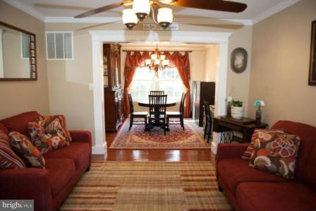 FOREST LAKES - Residential