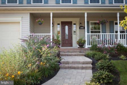 FOREST LAKES - Residential