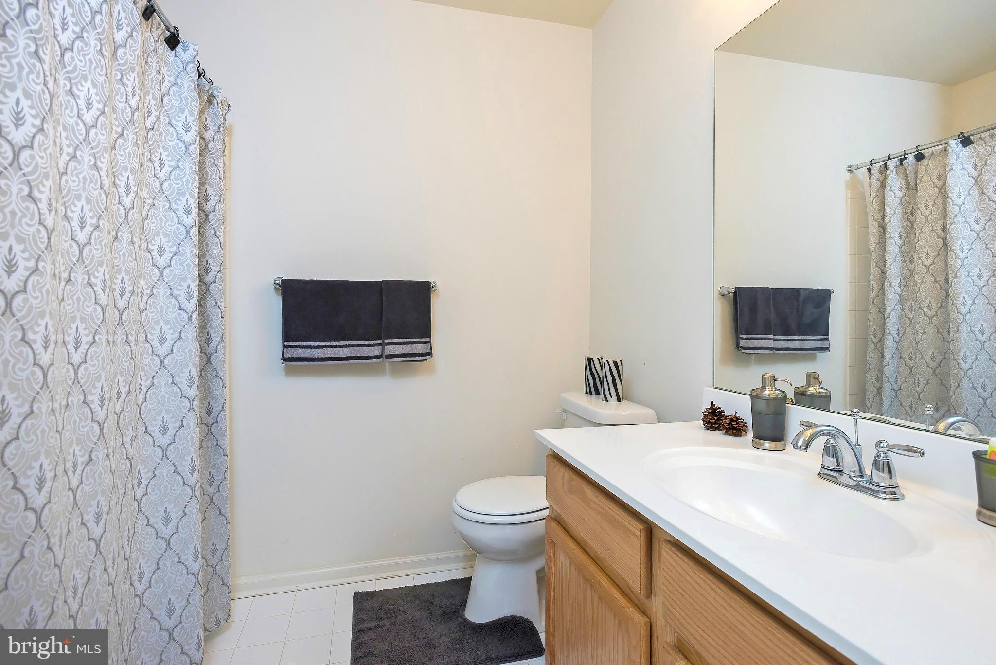 VILLAGE TOWNS - Residential