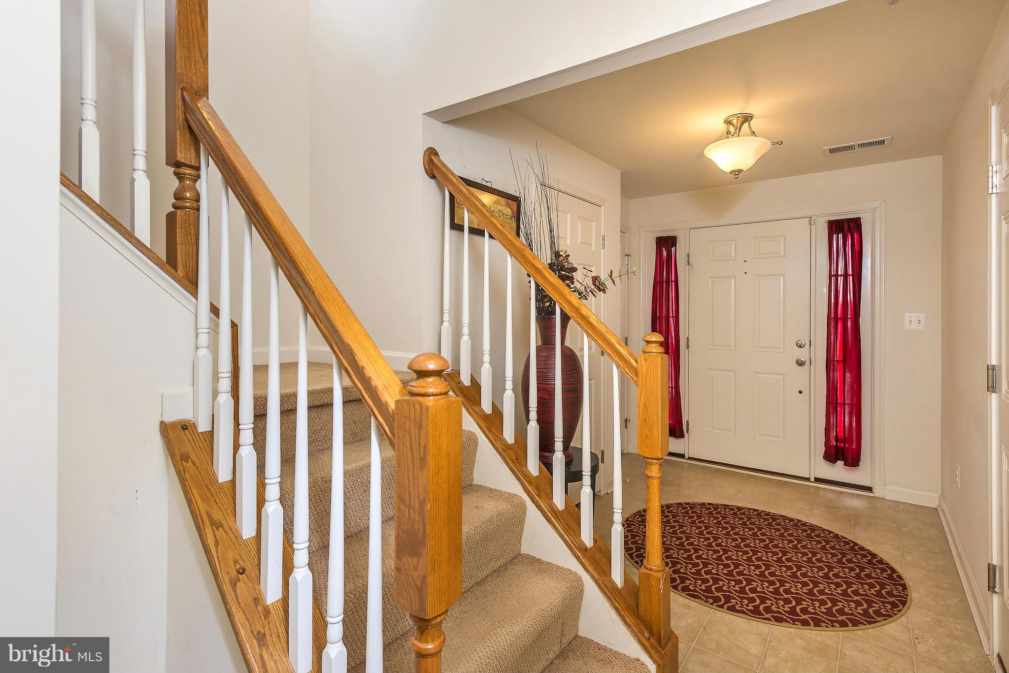 VILLAGE TOWNS - Residential