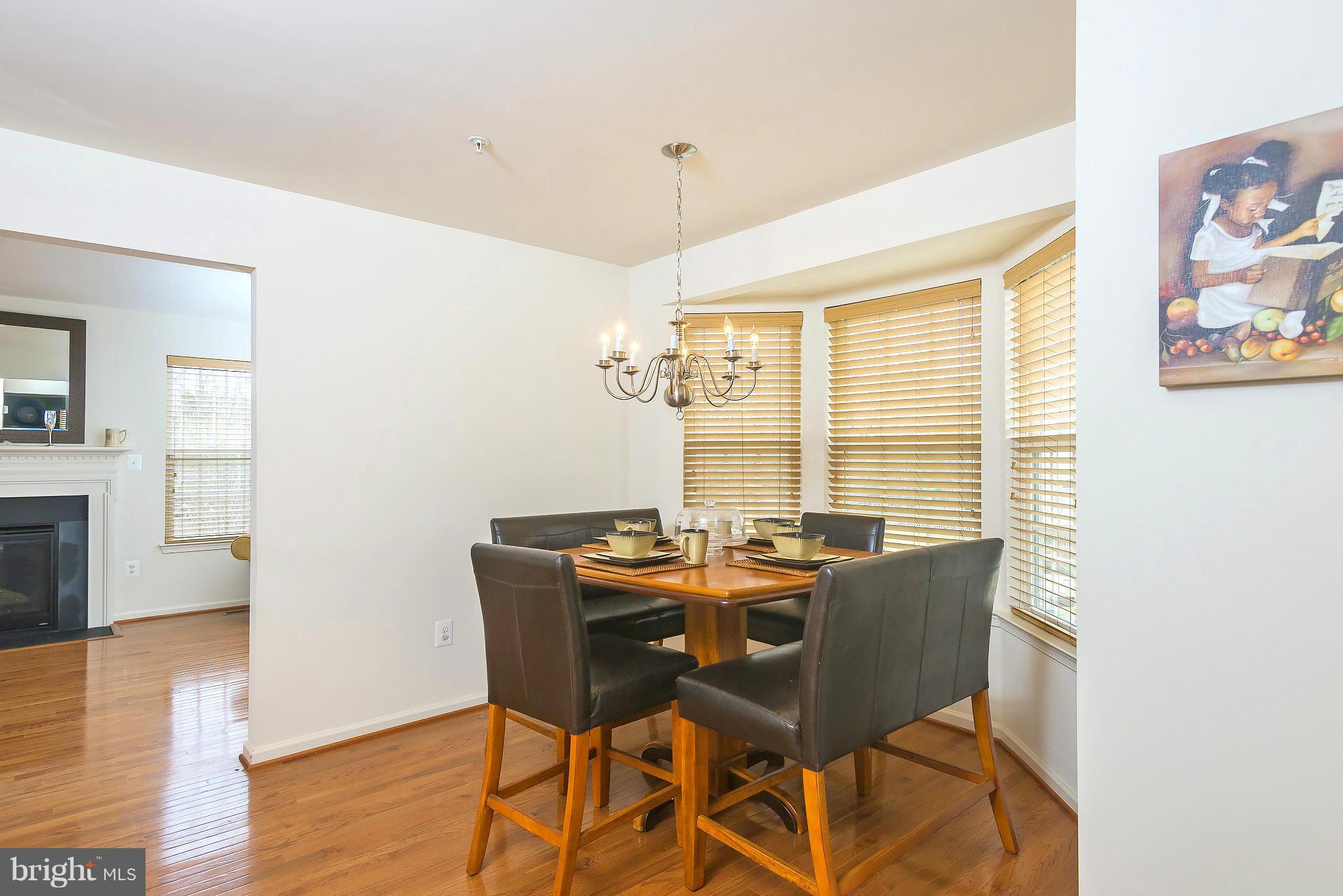 VILLAGE TOWNS - Residential