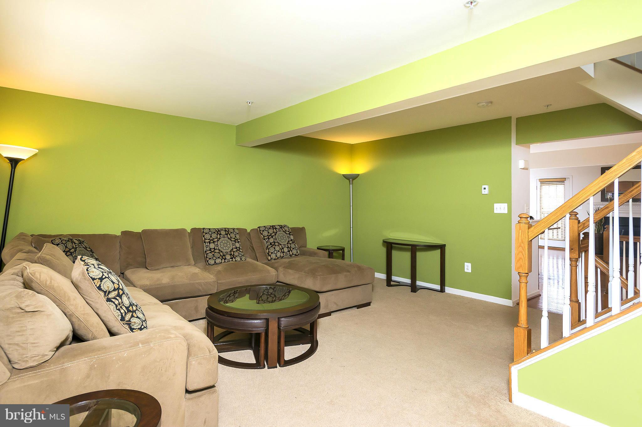 VILLAGE TOWNS - Residential