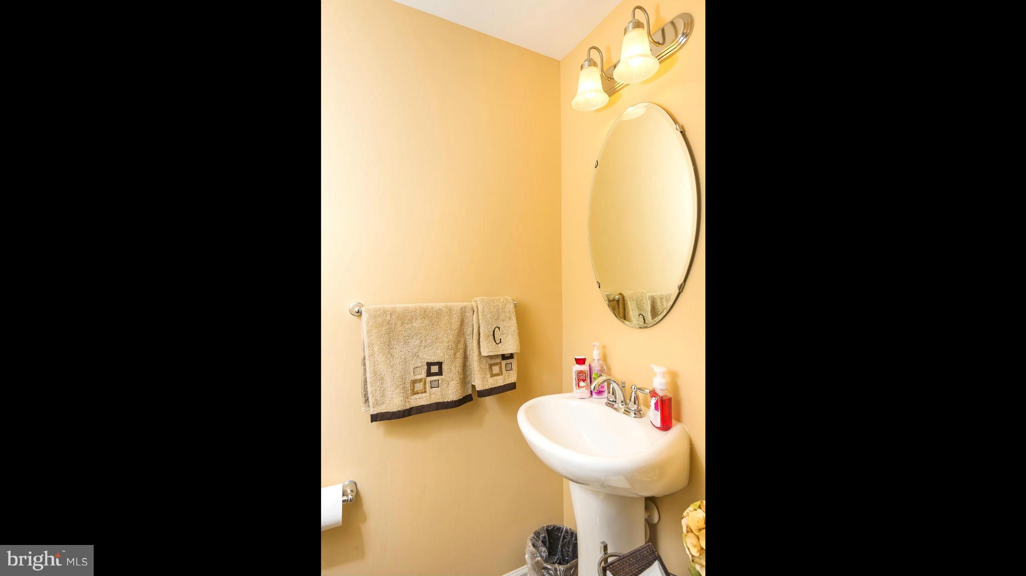 VILLAGE TOWNS - Residential