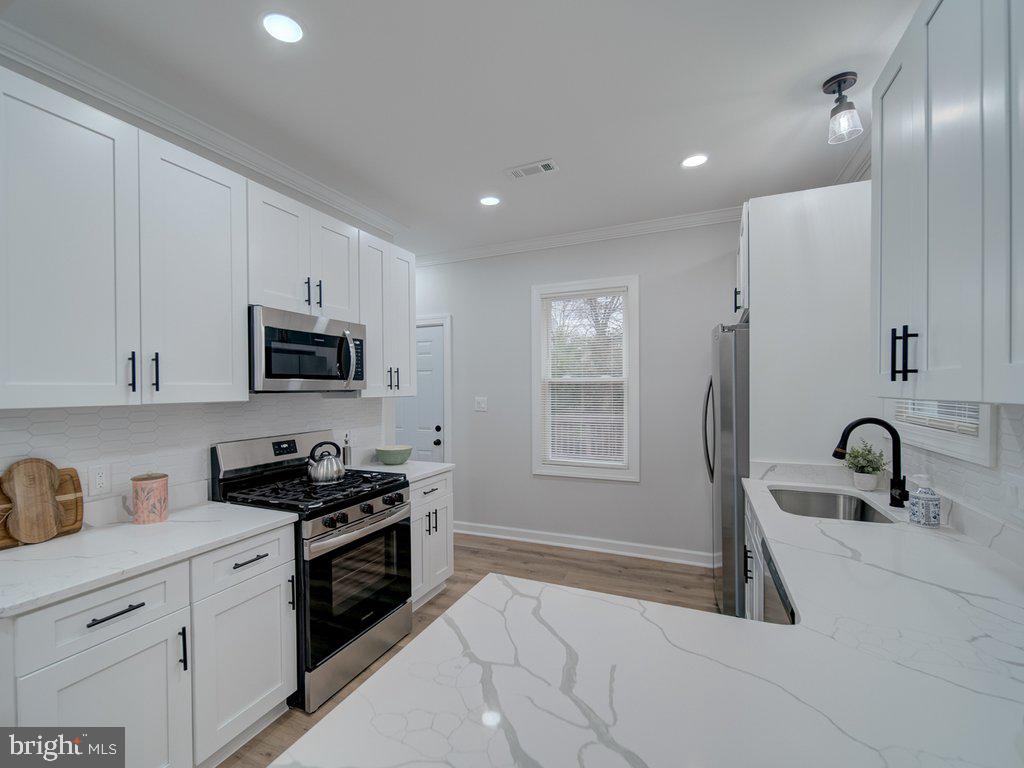 HYATTSVILLE ARTS DISTRICT - Residential