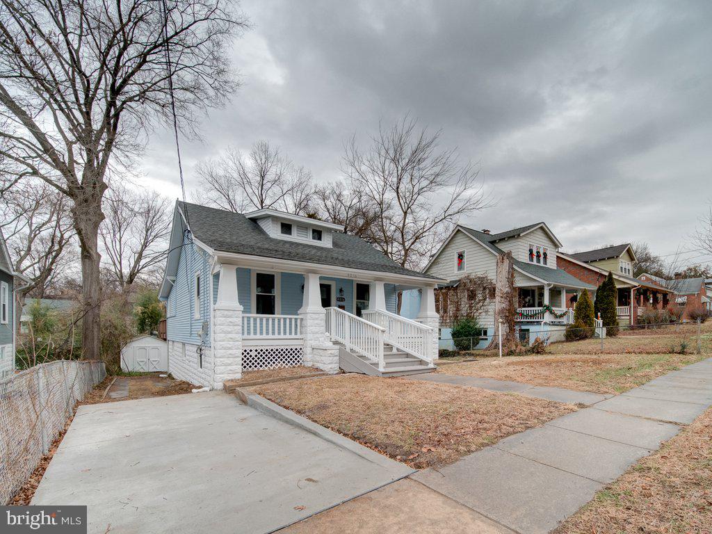 HYATTSVILLE ARTS DISTRICT - Residential