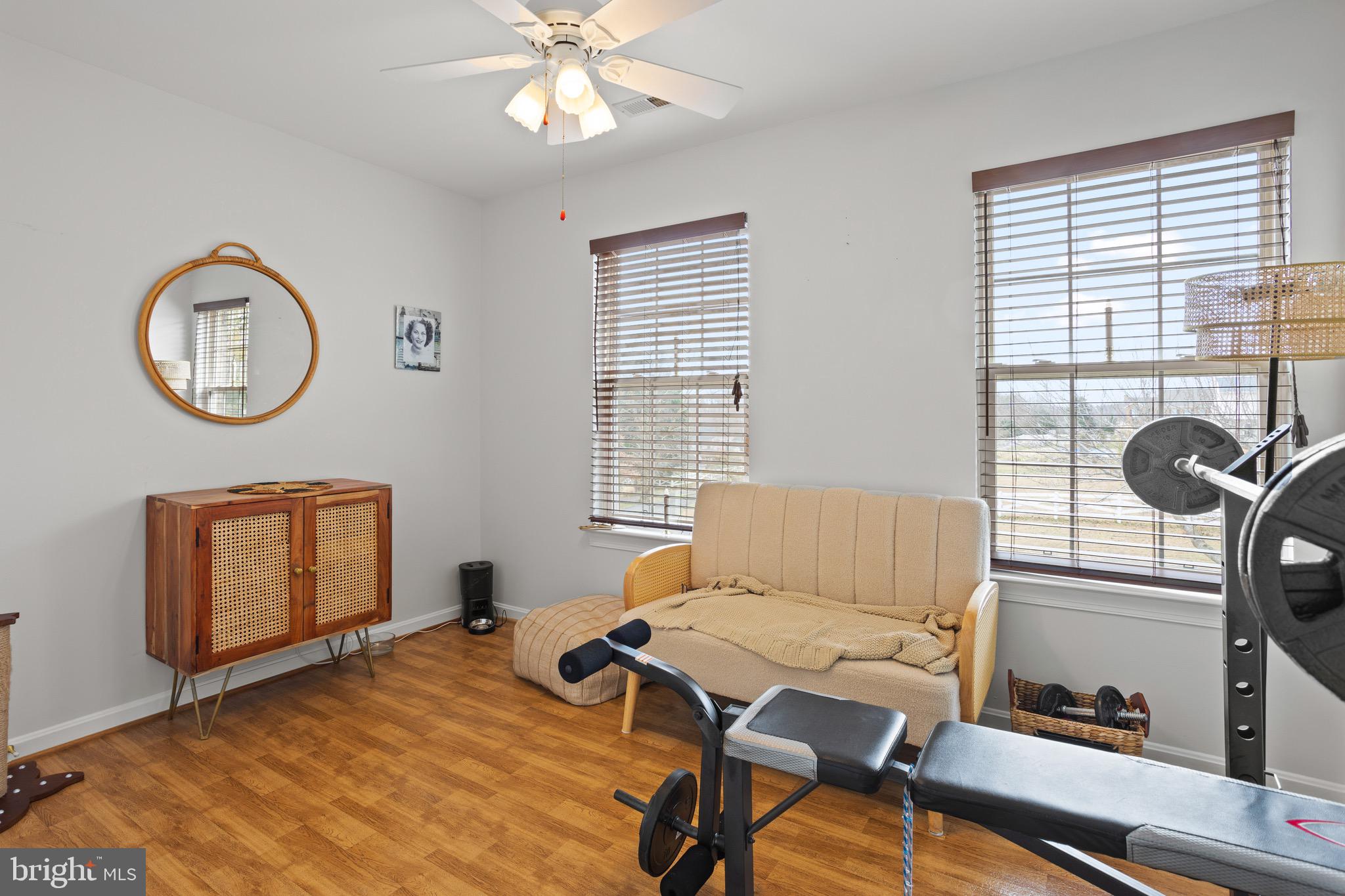 CYPRESS KNOLLS - Residential