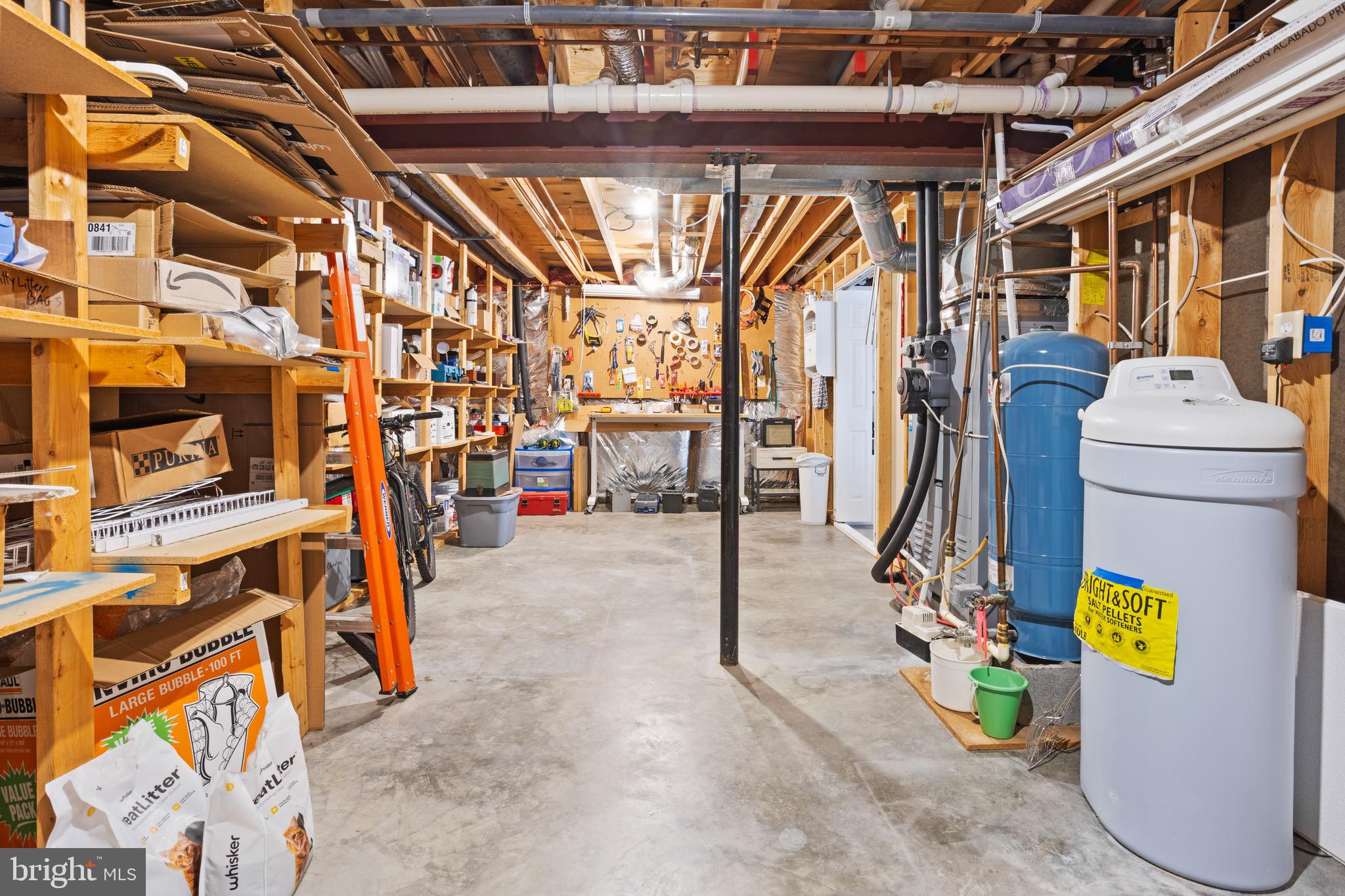 CYPRESS KNOLLS - Residential