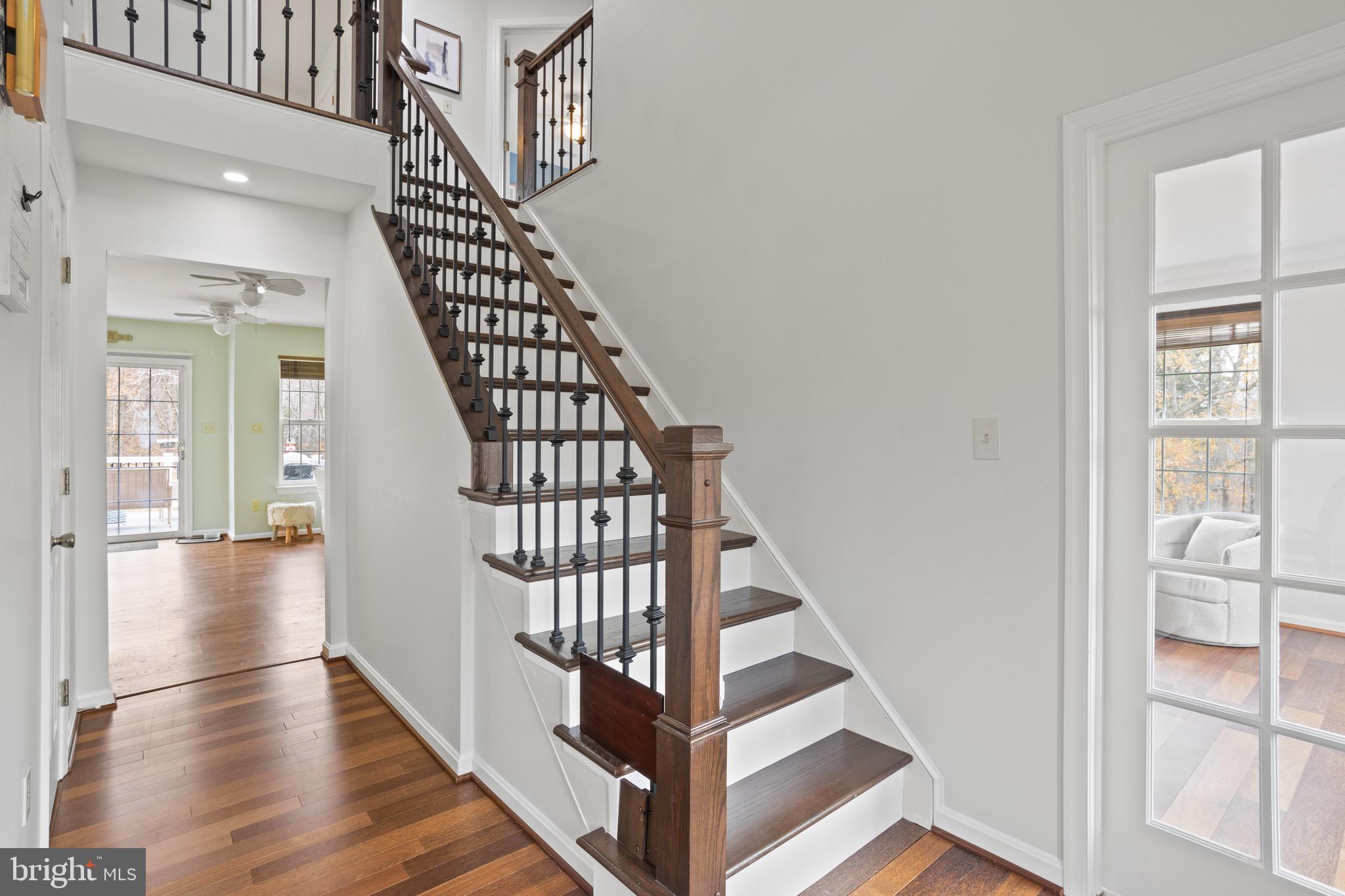 CYPRESS KNOLLS - Residential