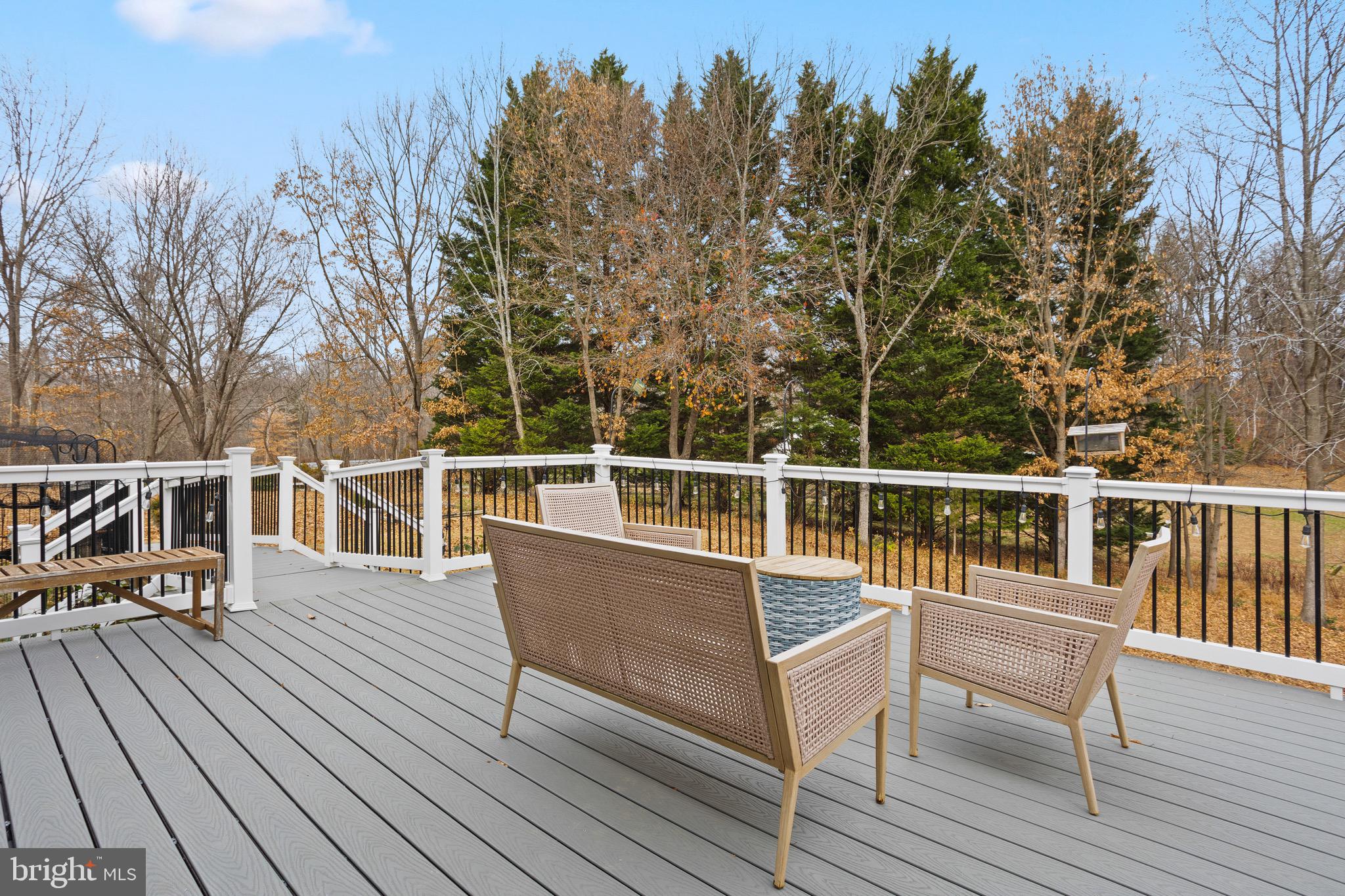 CYPRESS KNOLLS - Residential