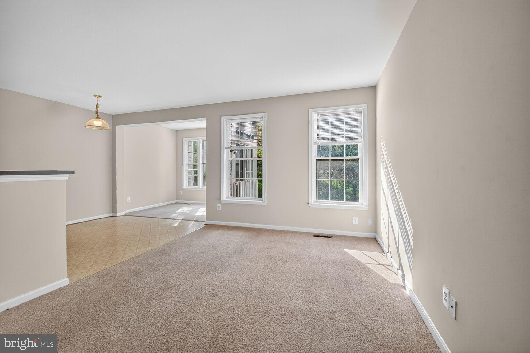 EDWARDS LANDING - Residential Lease