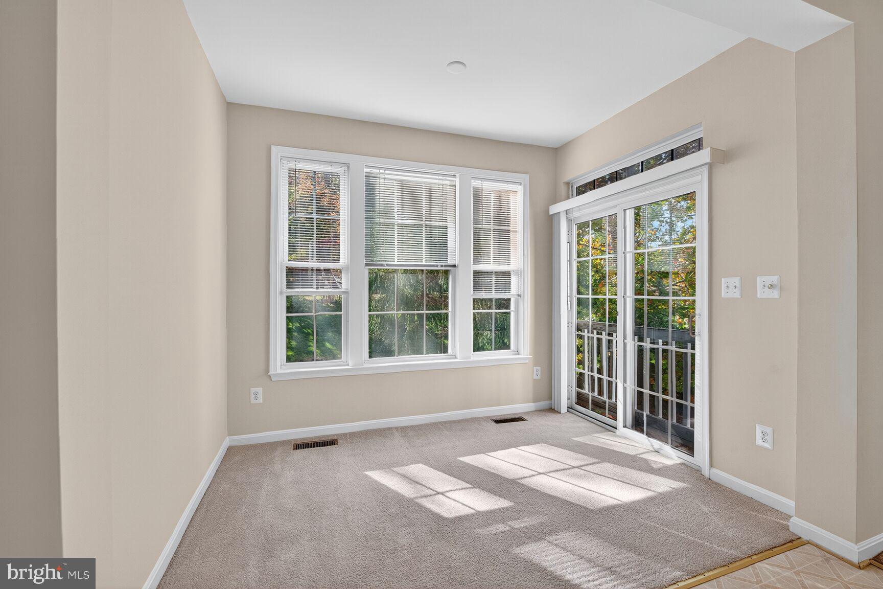 EDWARDS LANDING - Residential Lease