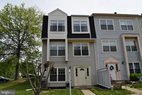 12151 Old Salem Court, Woodbridge, VA MLS: VAPW2093176