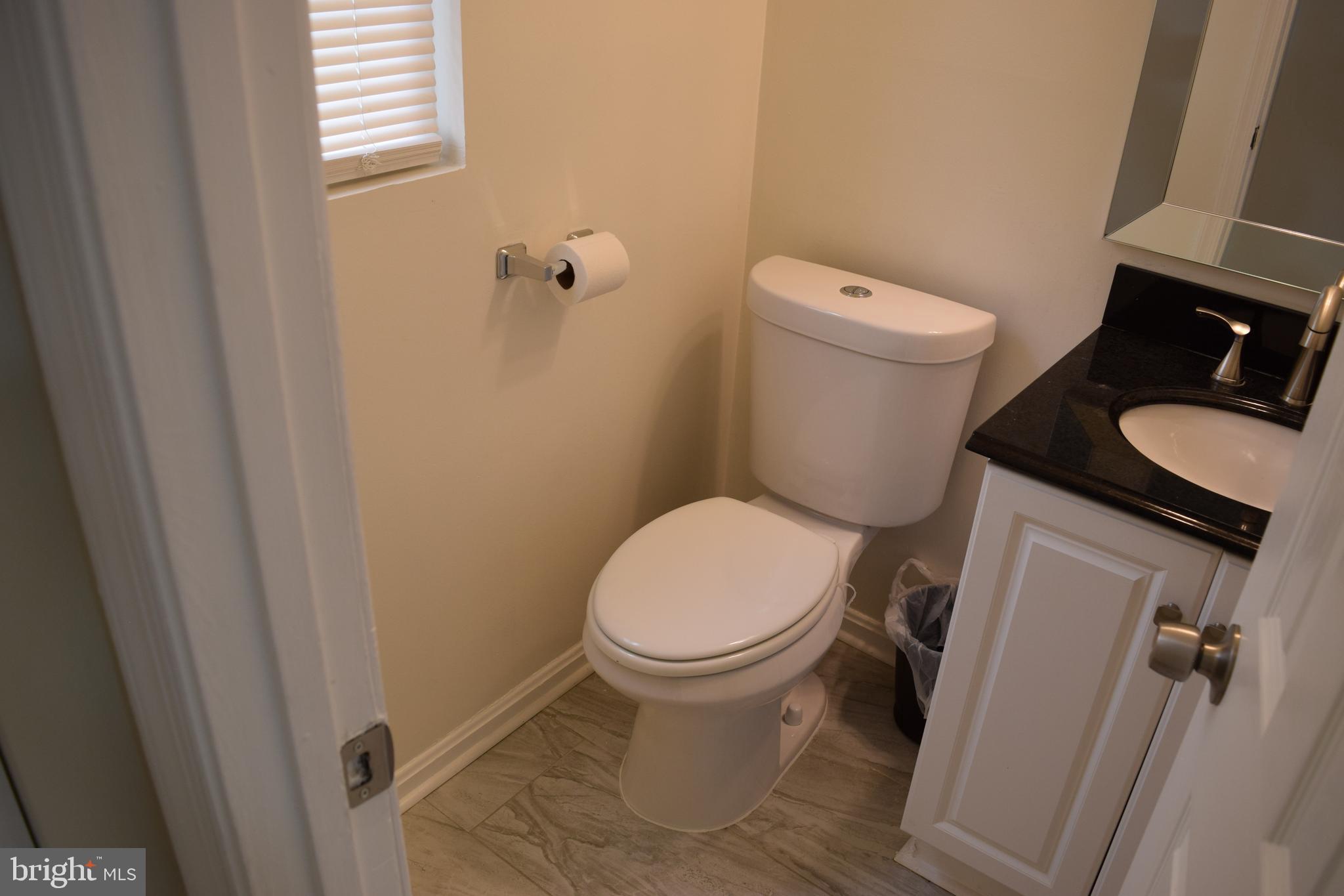 LAKE RIDGE - Residential Lease