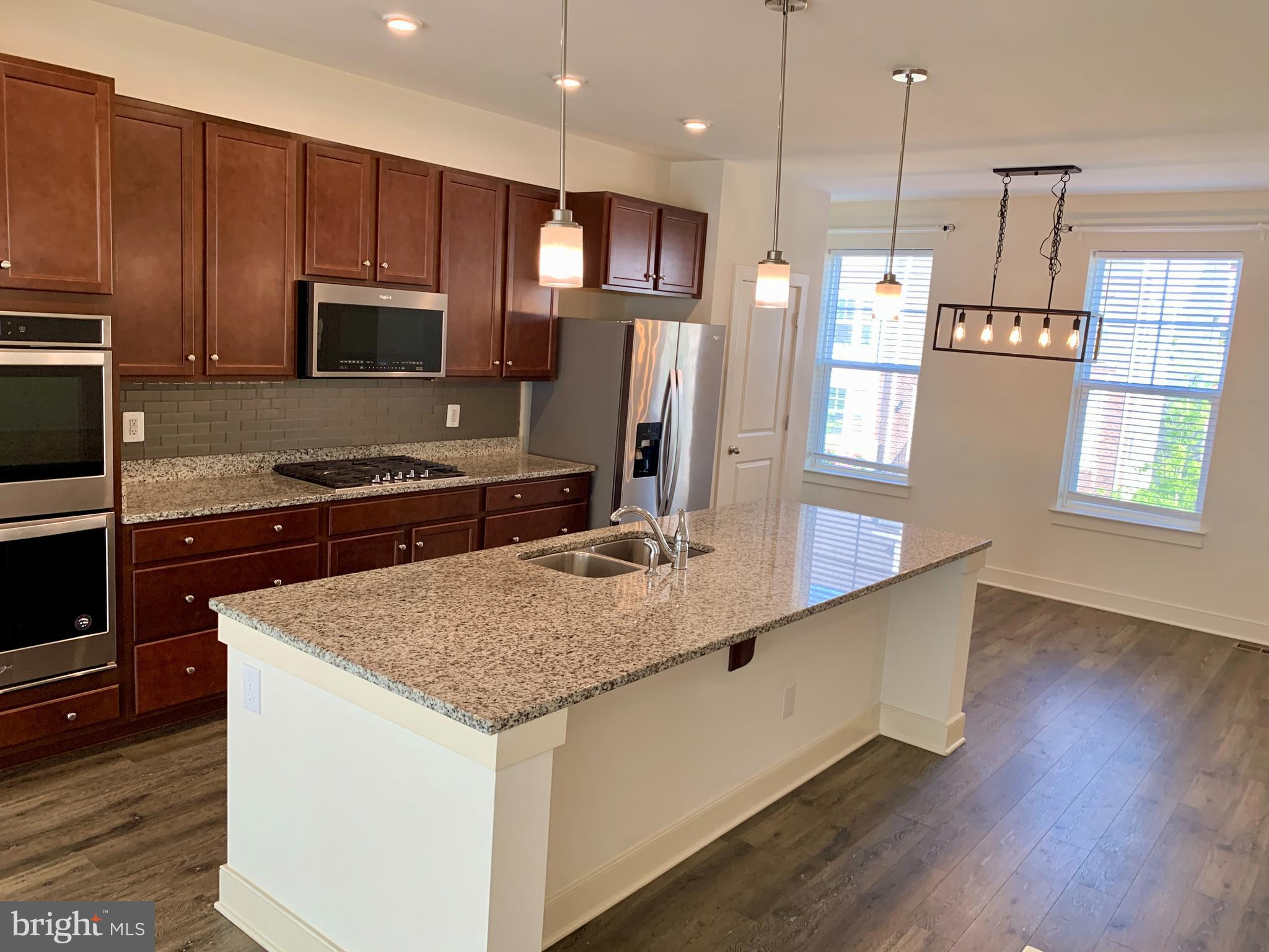 POTOMAC SHORES - Residential Lease