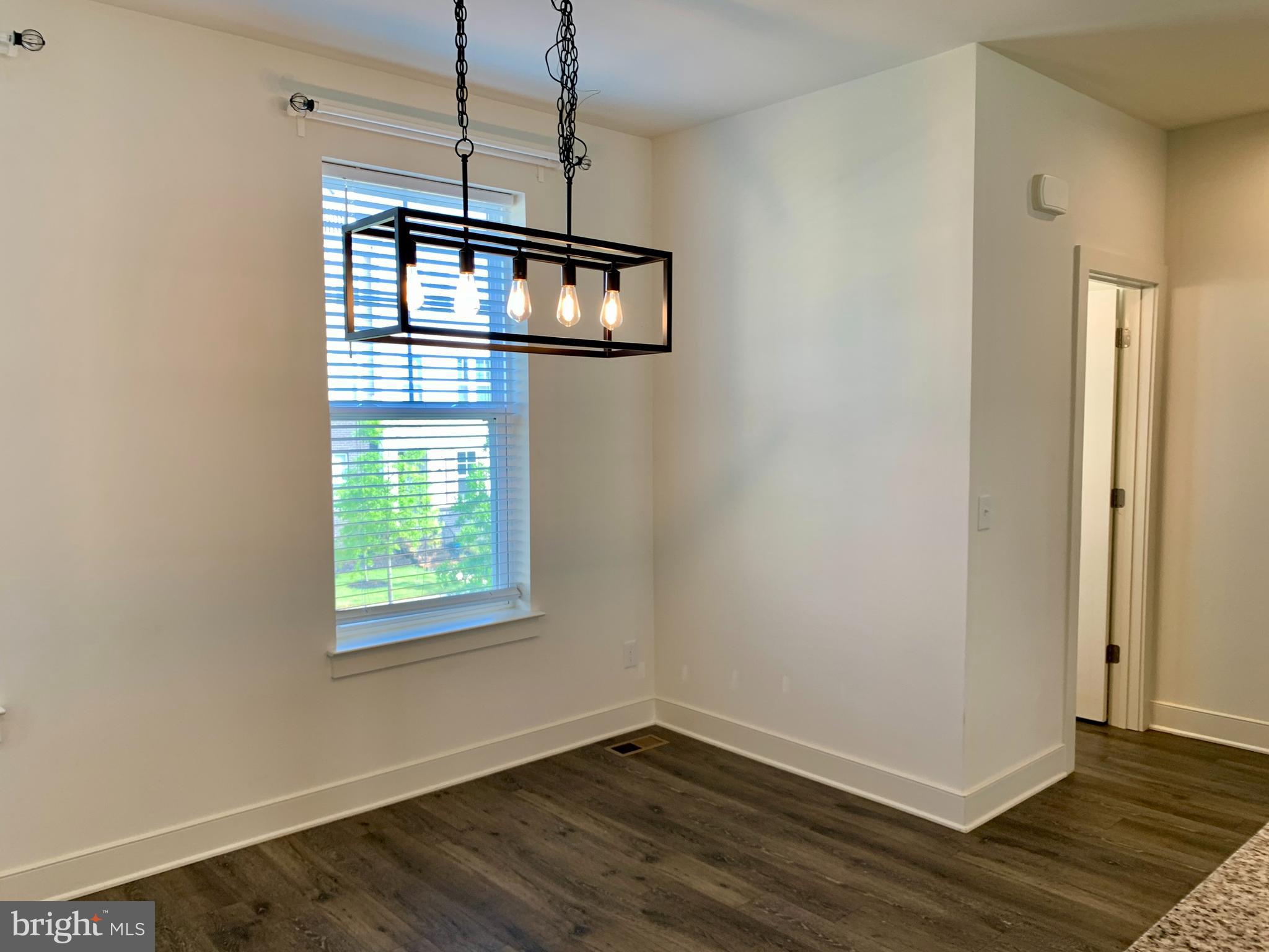 POTOMAC SHORES - Residential Lease