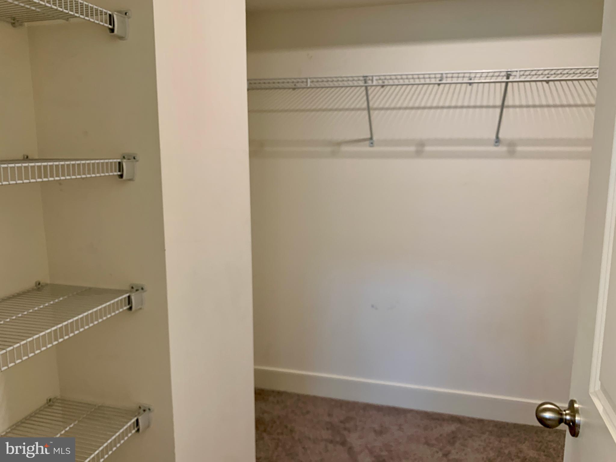 POTOMAC SHORES - Residential Lease