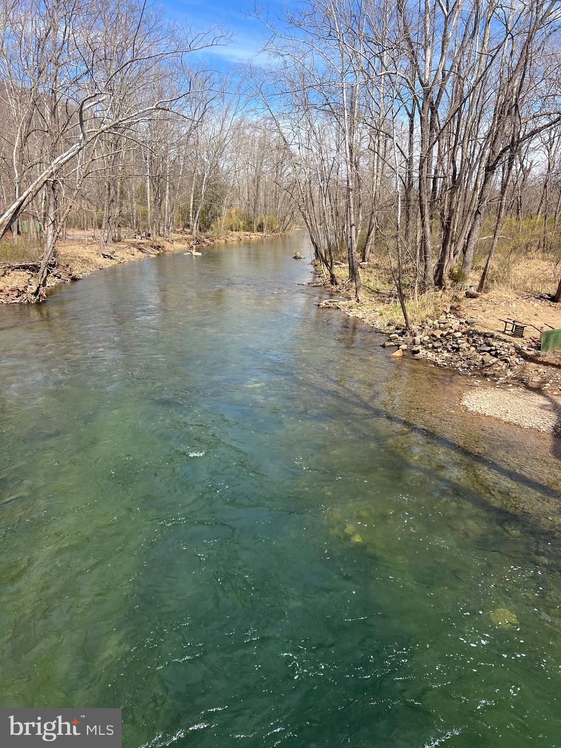 TWIN RIVER - Residential