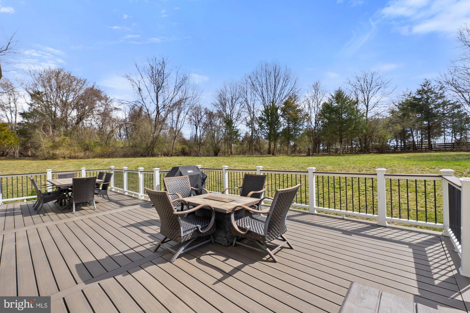 GOOSE CREEK BEND - Residential