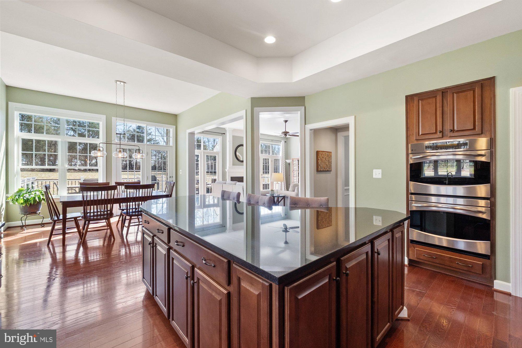 GOOSE CREEK BEND - Residential