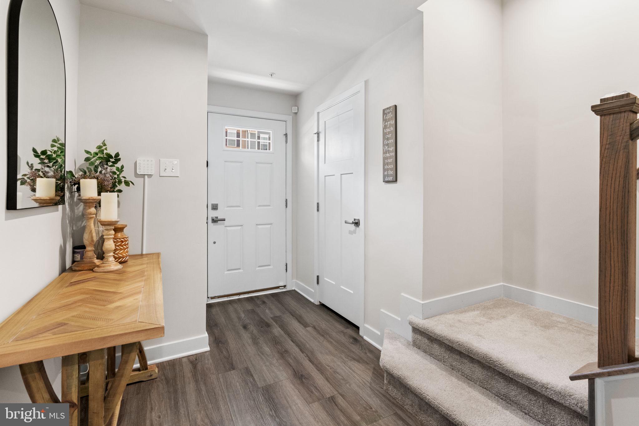 FOXWOOD RIDGE - Residential